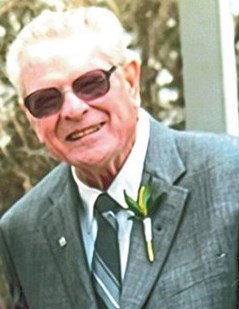 Obituary of Lee "Skip" Roach