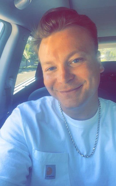 Obituario de Julian Thomas Metsala