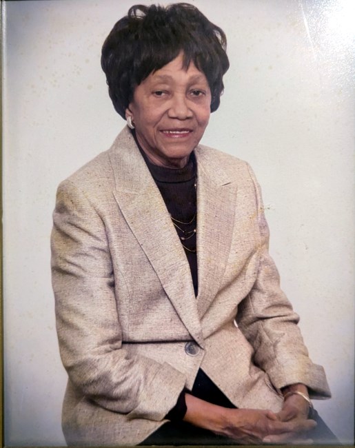 Obituary of Charlotte Weir