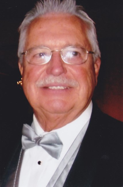 Obituario de Kenneth Richard Davis