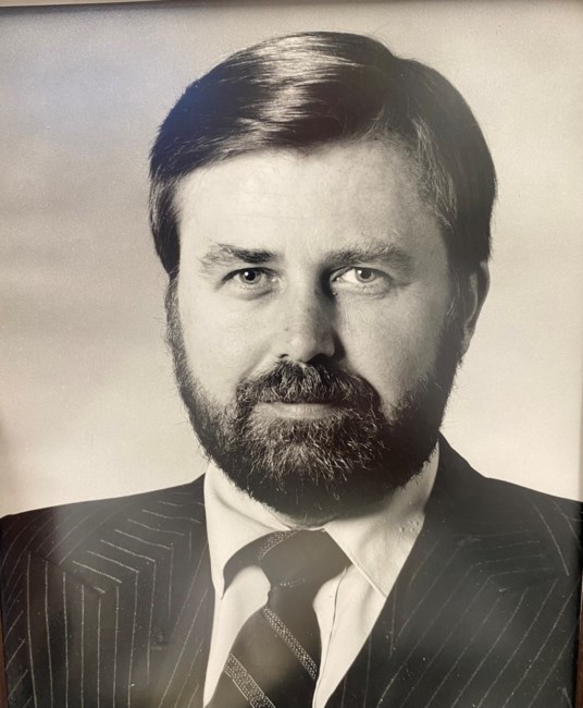 Obituary of Thomas Hodne