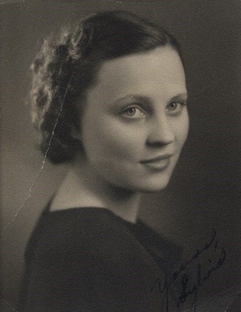 Obituary of Sylvia May Laurent