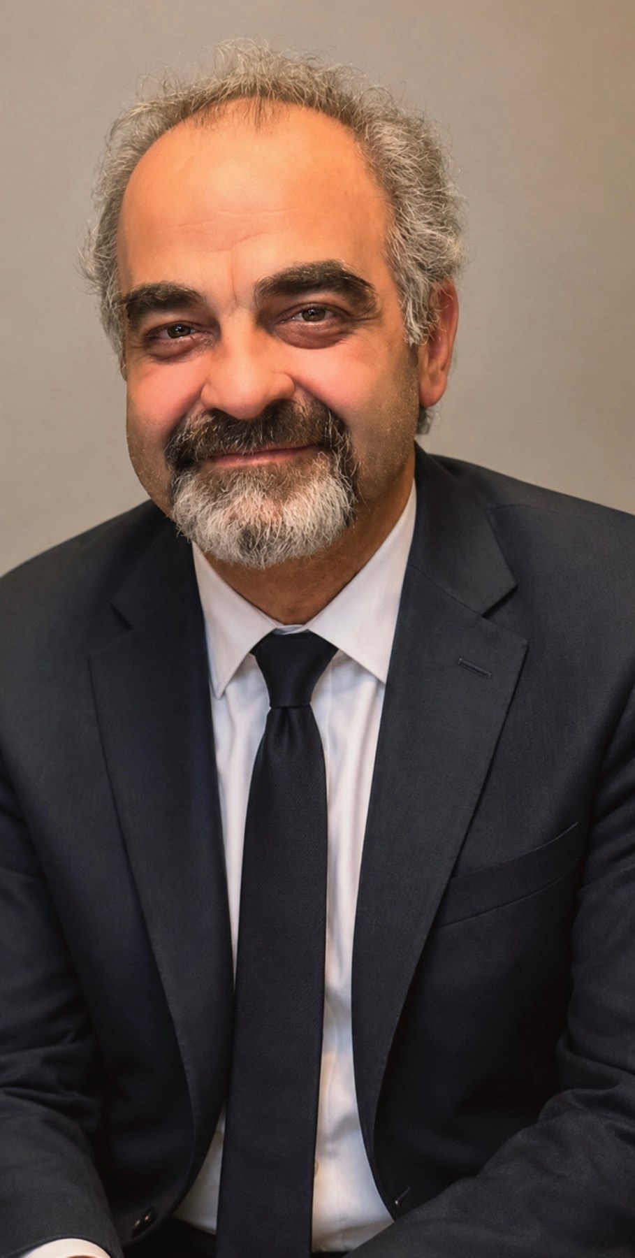 Obituary of Adik Keshishemran Ghargahni