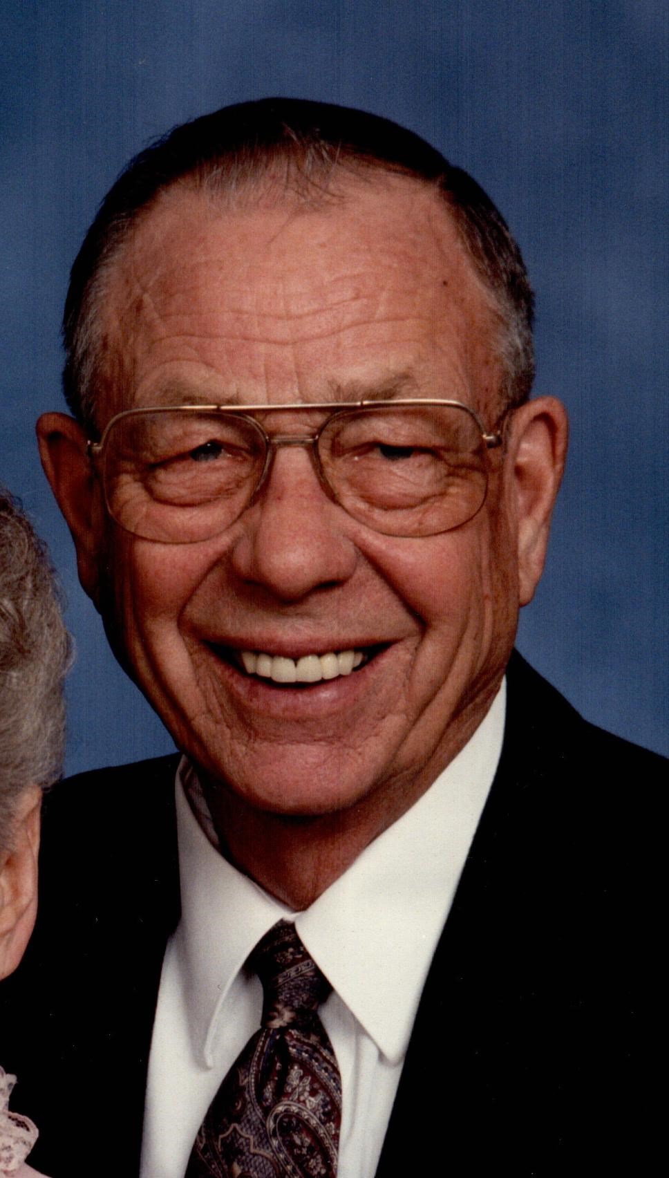 Obituary of Reginald Cecil Whipple