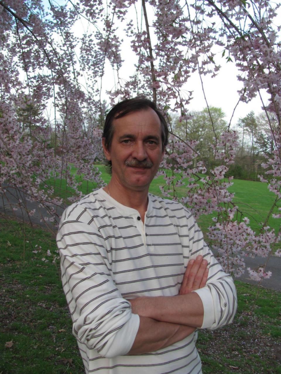 Obituary of Vladimir Makarenko