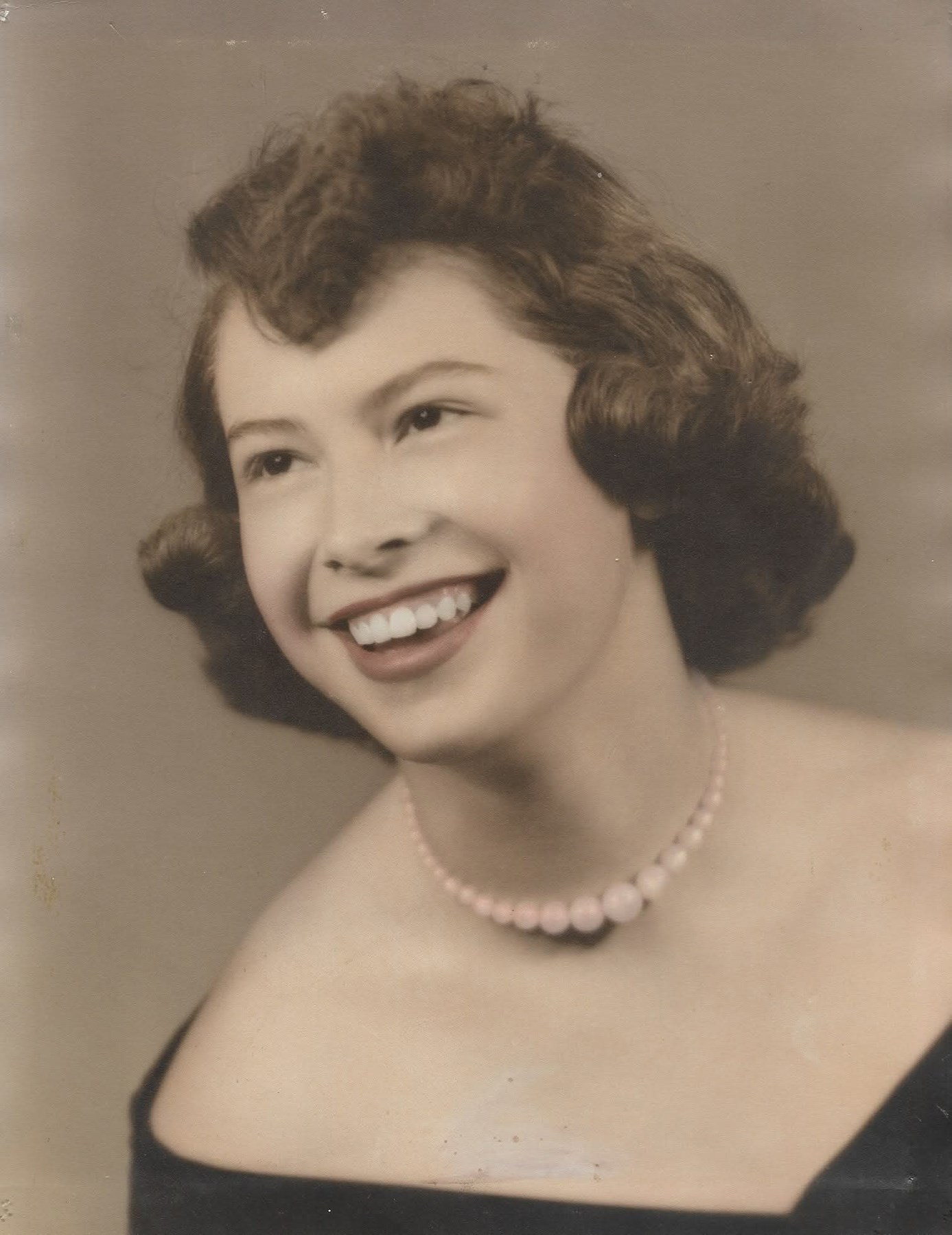Obituary of Beverly Joyce (Jarnagin) Young