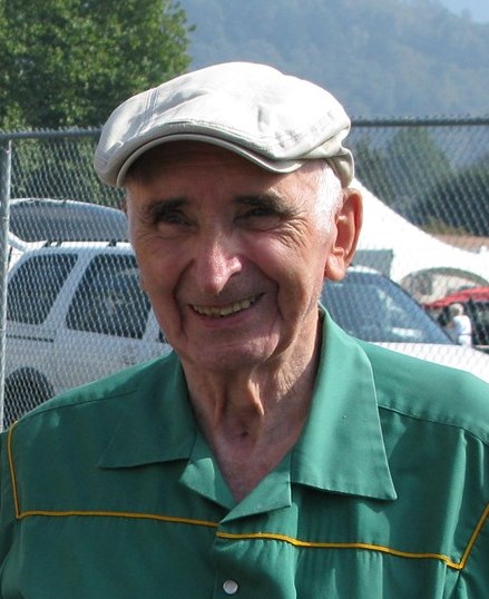 Obituary of Earle John Dyer