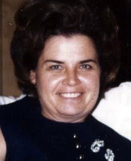 Obituary of Carolyn Brucks Holte