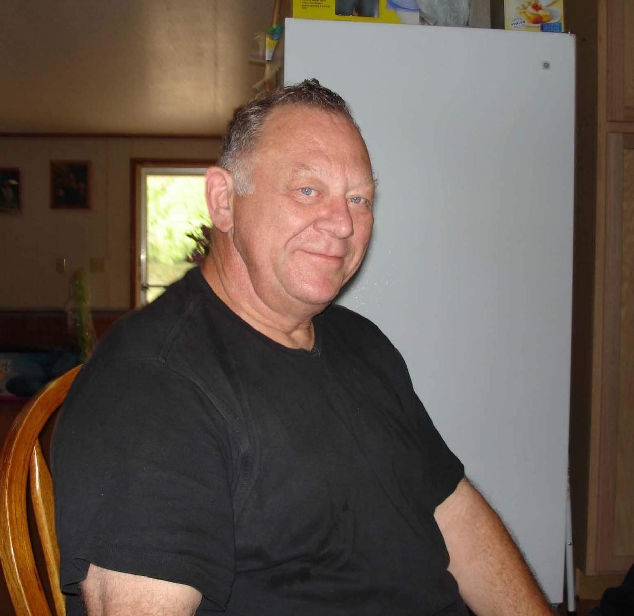 Obituario de Robert "Bob" W. Jones