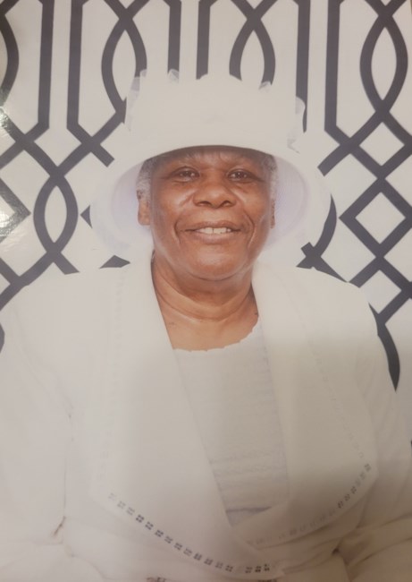 Obituary of Yvonne Mannings