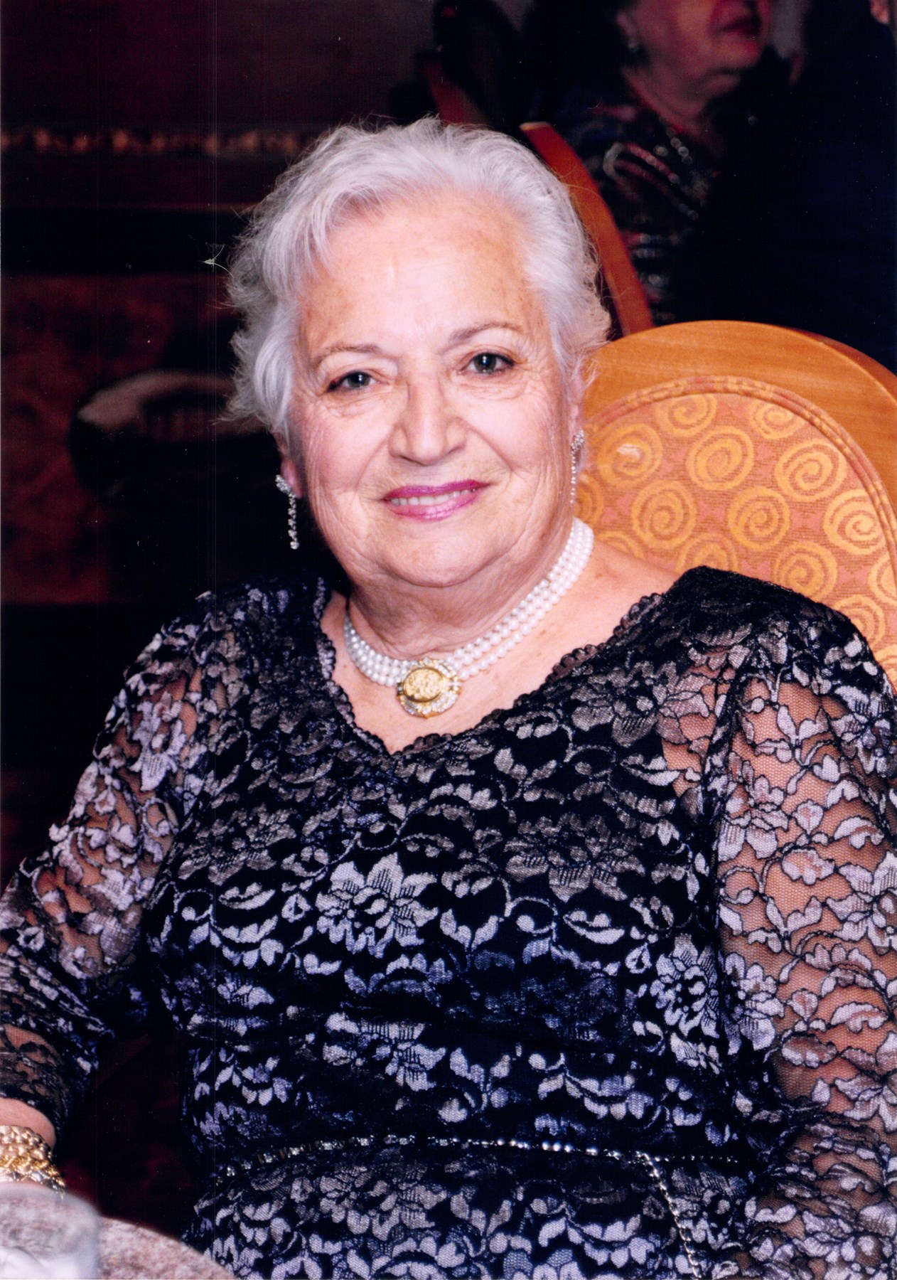 Obituary of Makruhi Movsesyan