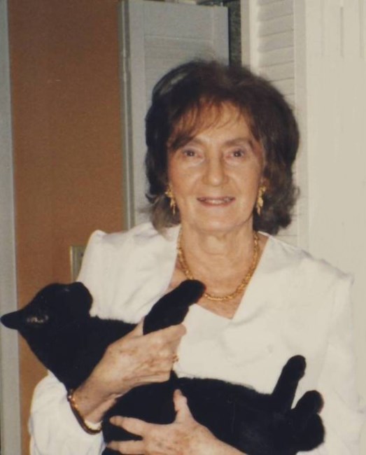 Obituario de Claudia May Mann