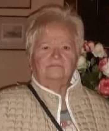 Obituary of Françoise Brisebois (Née Beaulé)