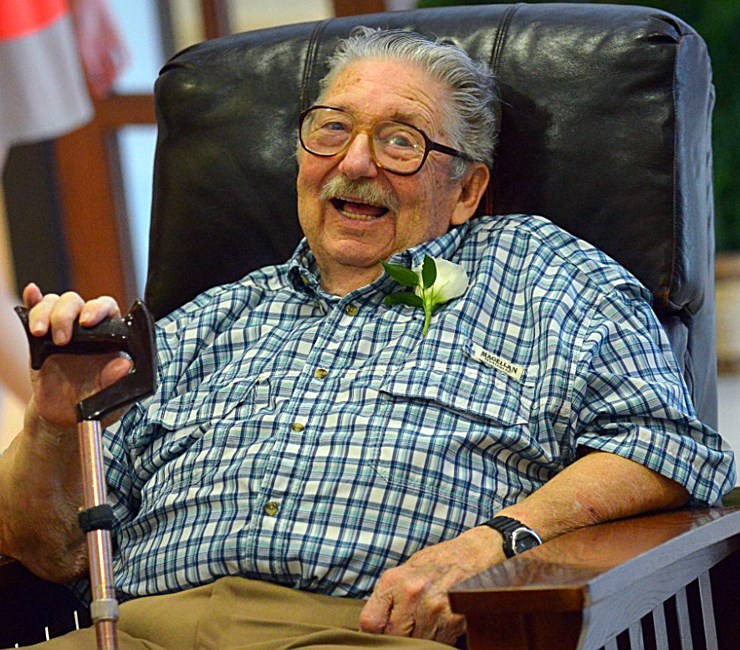 Obituary of Thomas Hewitt Mangham Sr.