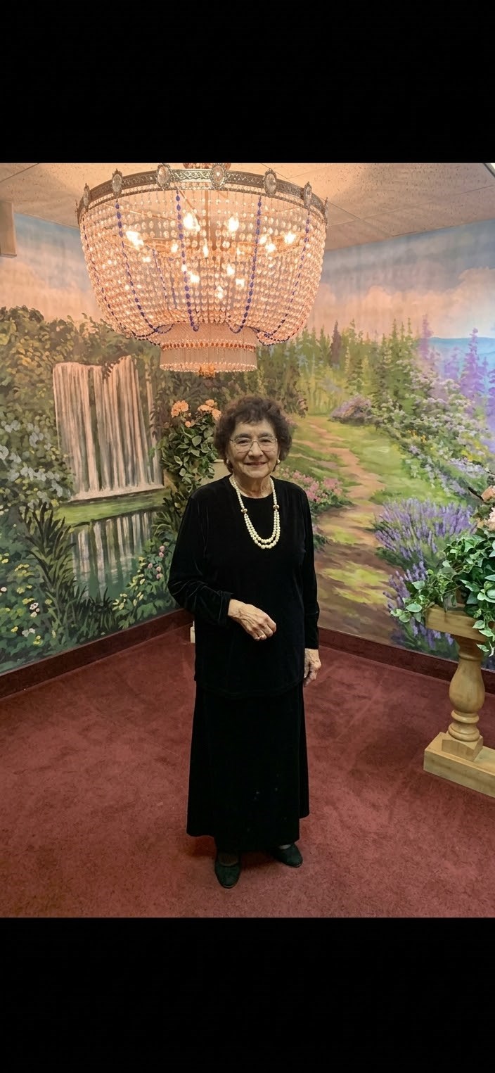 Obituary of Ester Ortiz Cena
