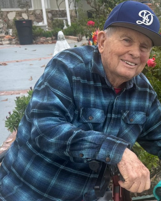 Obituary of Wayne W Aichroth