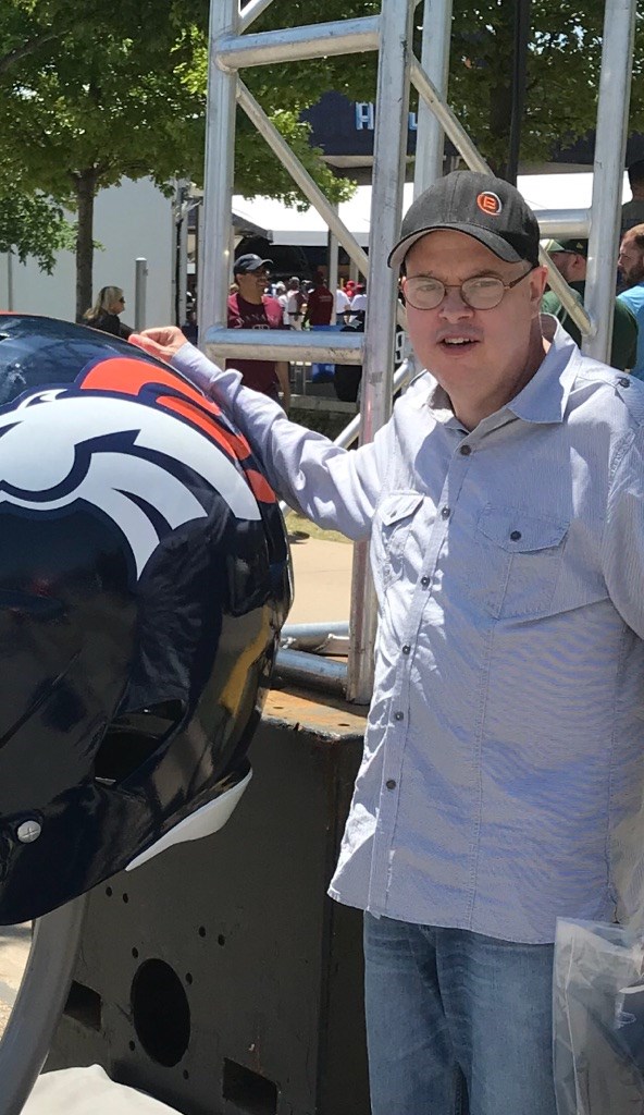 Obituary of Charles Everett Gardner II